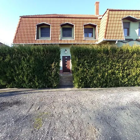 Apartmanhaz Mohacs Apartment Exterior photo
