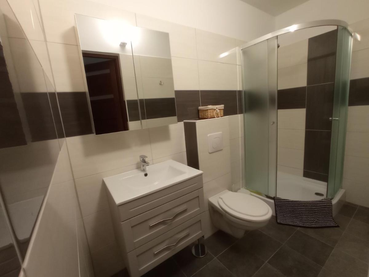 Apartmanhaz * Mohács